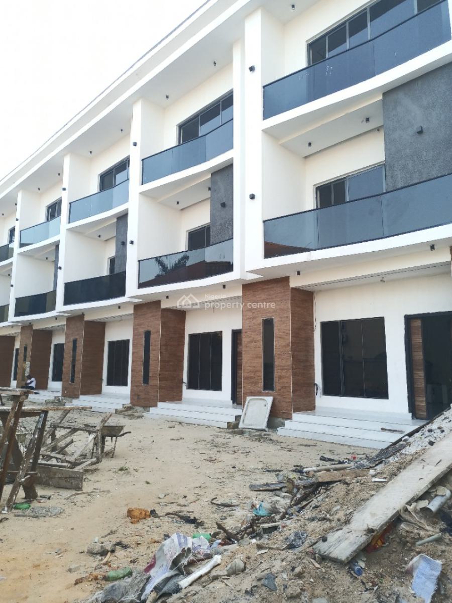 4bedroom Terrace Duplex with Bq, Spacious Rooms, in a Secure Estate, Lekki Phase 1, Lekki, Lagos, Terraced Duplex for Sale