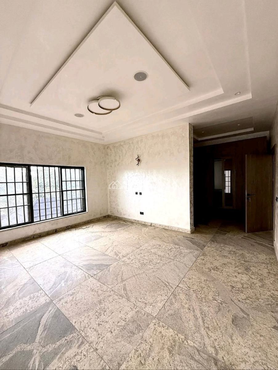 Newly Built 6-bedroom Detached Duplex in Gaduwa!    Located in a, Gaduwa, Abuja, House for Sale