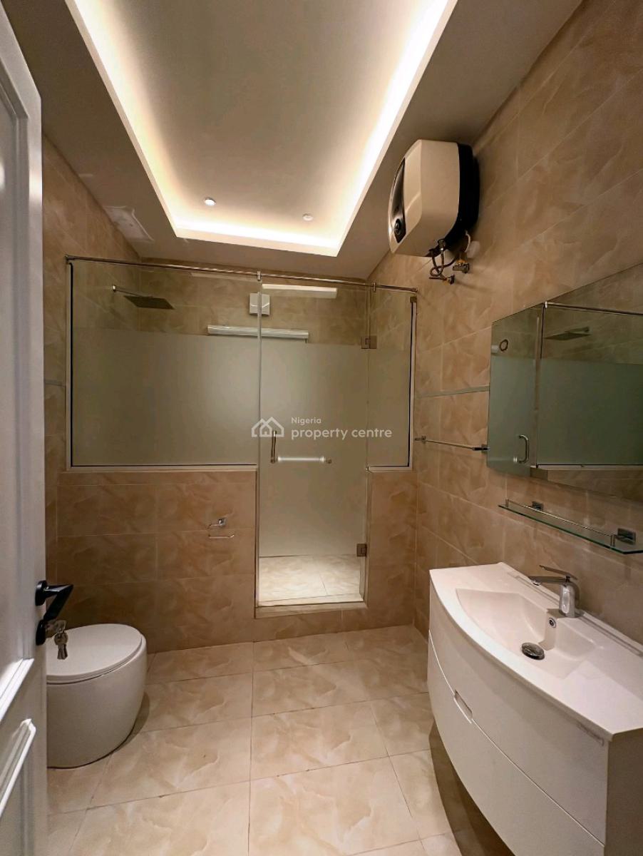 Mega Luxury 8-bedroom Mansion   Prime Location: Wuse2, Abuja  La, Wuse 2, Abuja, House for Sale