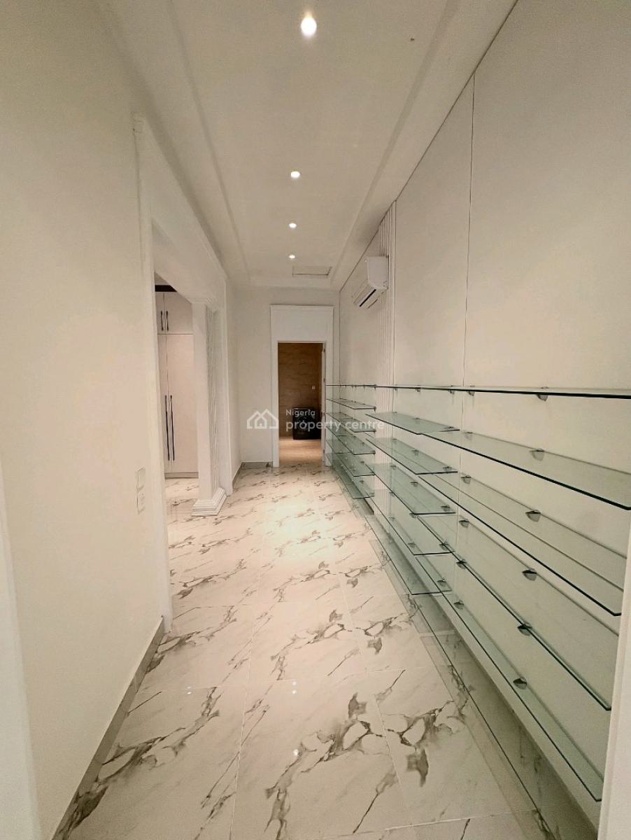 Mega Luxury 8-bedroom Mansion   Prime Location: Wuse2, Abuja  La, Wuse 2, Abuja, House for Sale