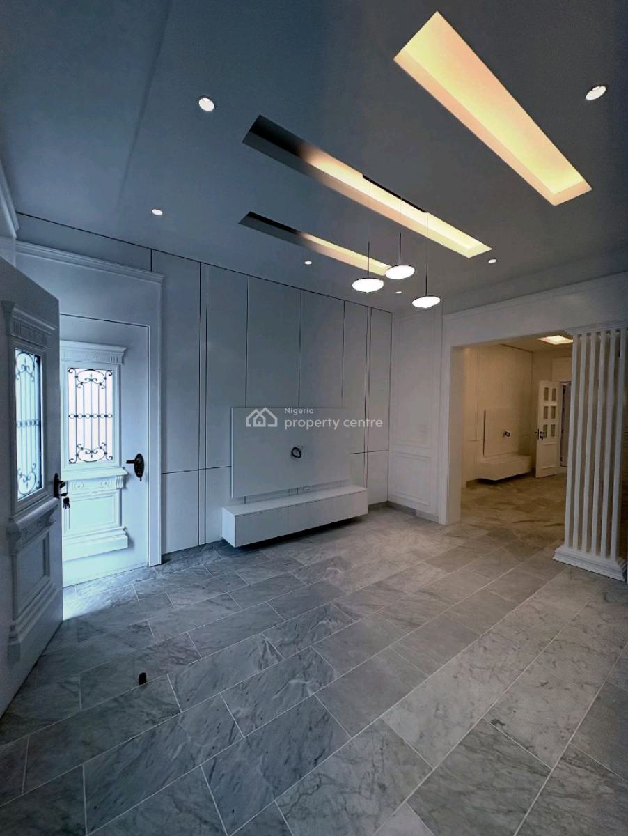 Mega Luxury 8-bedroom Mansion   Prime Location: Wuse2, Abuja  La, Wuse 2, Abuja, House for Sale