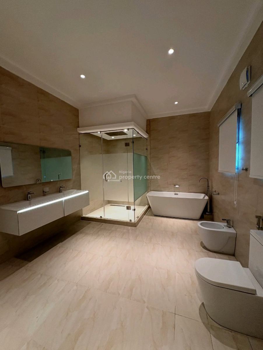 Mega Luxury 8-bedroom Mansion   Prime Location: Wuse2, Abuja  La, Wuse 2, Abuja, House for Sale