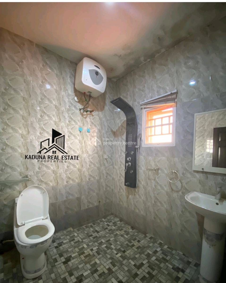 4 Bedroom Duplex ️ with Bq and 2 Rooms Basement️ Also Has a, Kaduna North, Kaduna, House for Sale
