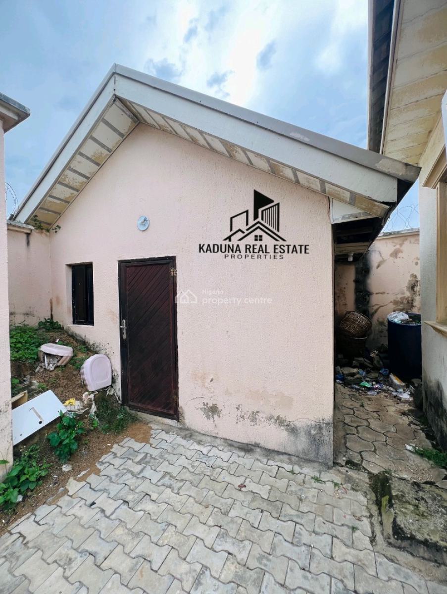 7 Bedroom Duplex with 3 Rooms  ️  Location - Marafa Pric, Kaduna North, Kaduna, House for Sale