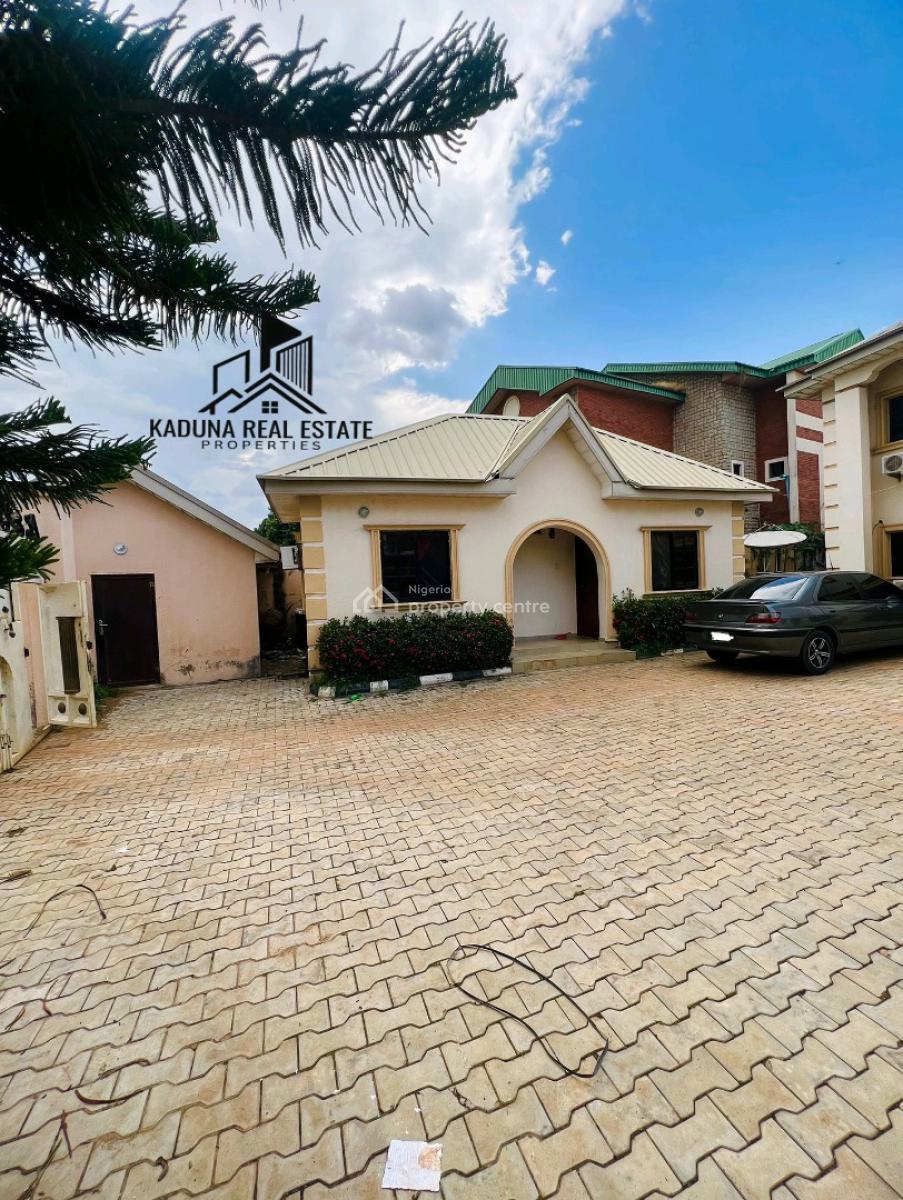 7 Bedroom Duplex with 3 Rooms  ️  Location - Marafa Pric, Kaduna North, Kaduna, House for Sale