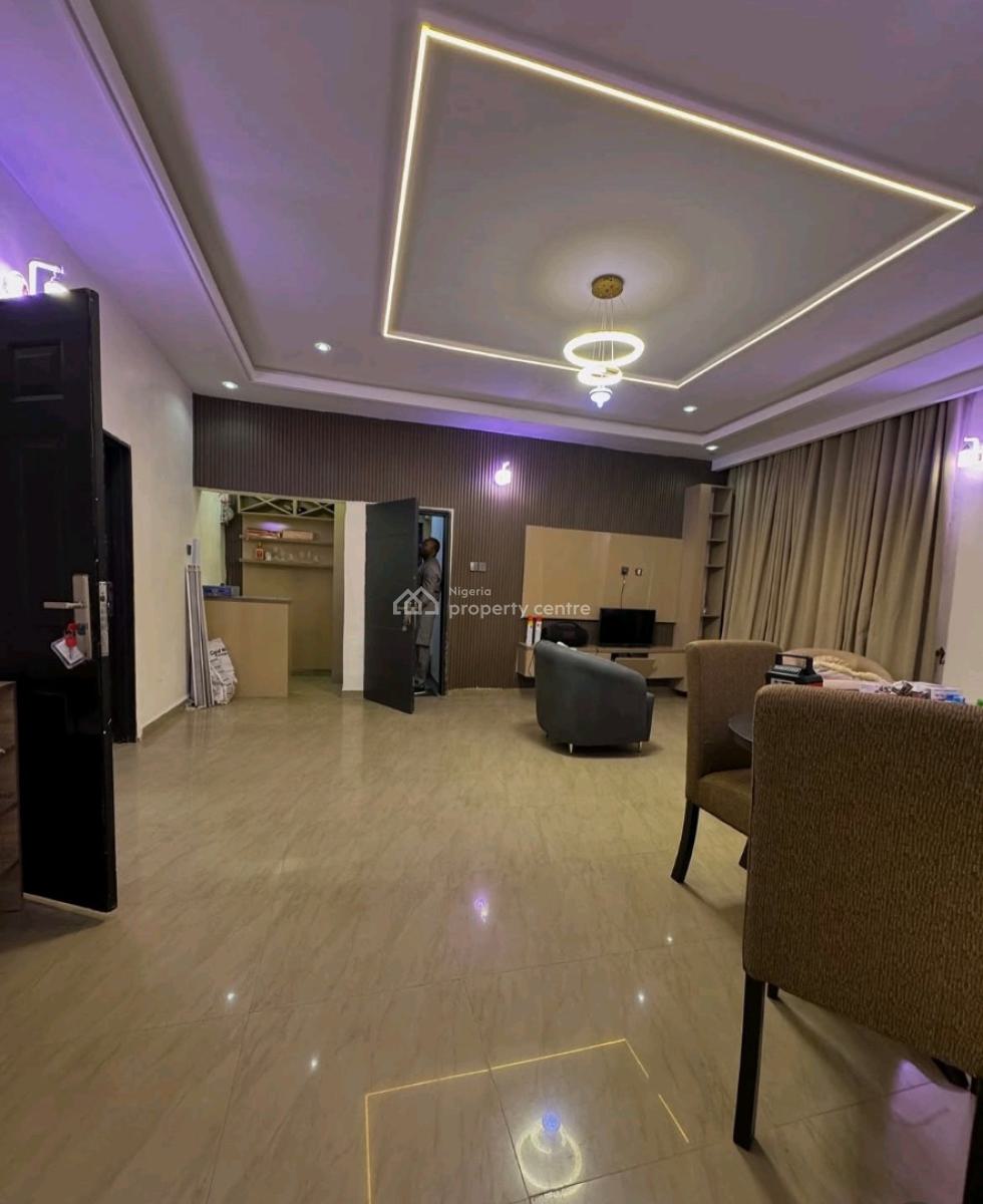 Neat 2 Bedrooms Apartment  Location: Garki 2  Price: 90m  Title: C of, Garki, Abuja, Flat / Apartment for Sale