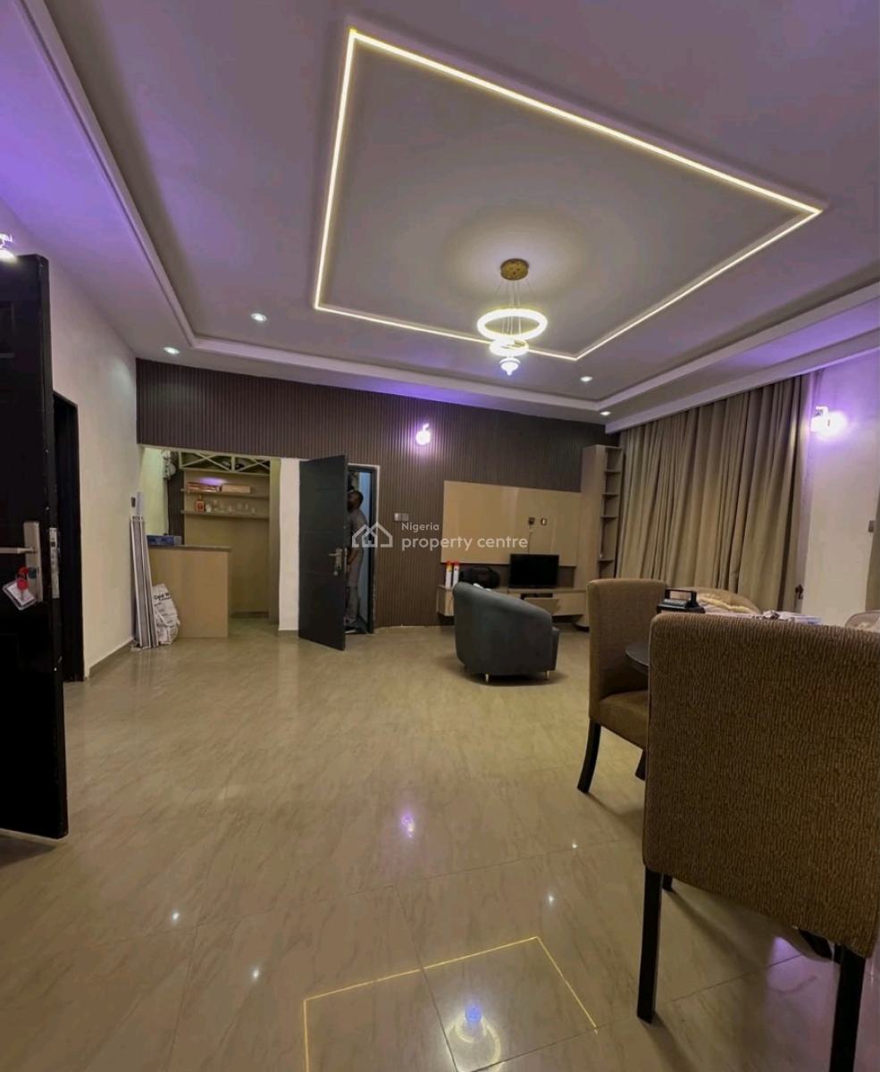 Neat 2 Bedrooms Apartment  Location: Garki 2  Price: 90m  Title: C of, Garki, Abuja, Flat / Apartment for Sale