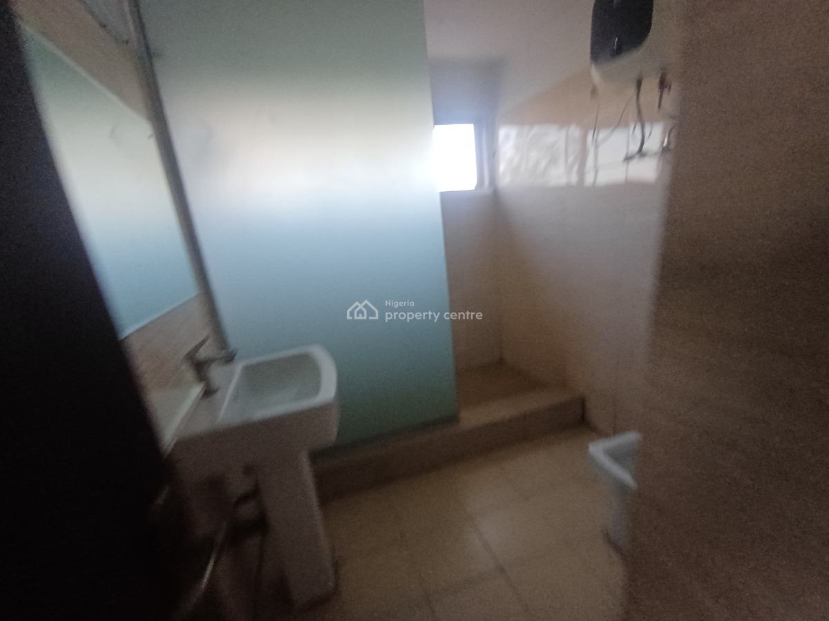 Clean 3 Bedroom Flat with Bq, Ikoyi, Lagos, Flat / Apartment for Rent