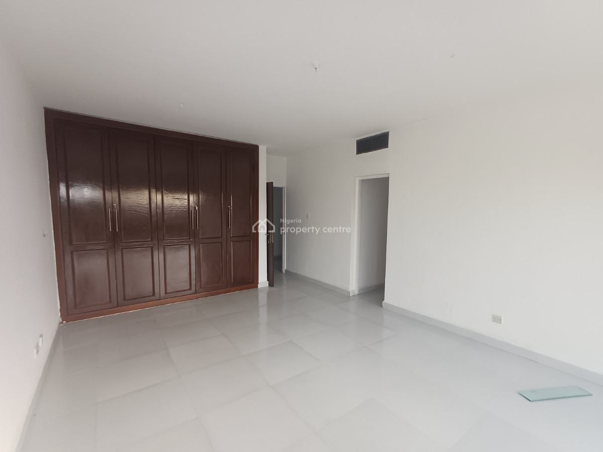 Clean 3 Bedroom Flat with Bq, Ikoyi, Lagos, Flat / Apartment for Rent