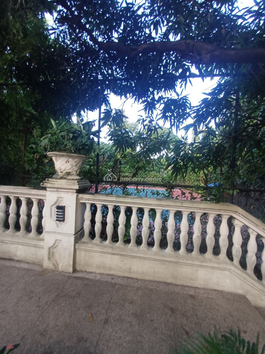 Clean 3 Bedroom Flat with Bq, Ikoyi, Lagos, Flat / Apartment for Rent