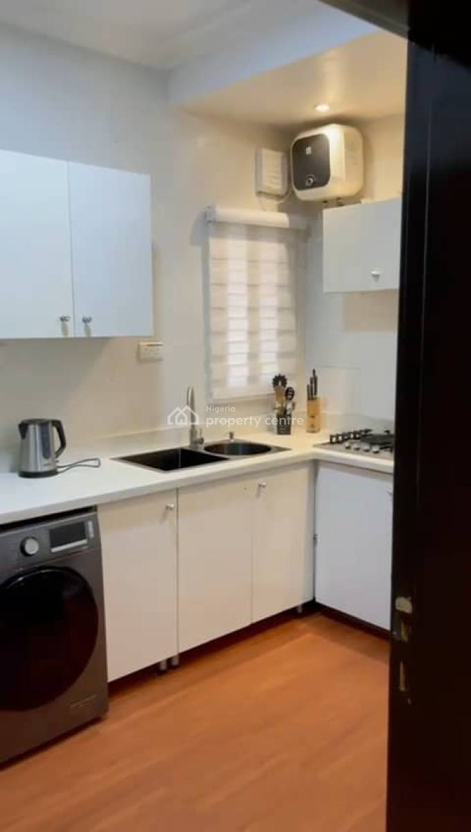Fully Furnished Serviced 2 Bedroom, Lekki Phase 1, Lekki, Lagos, Flat / Apartment for Rent