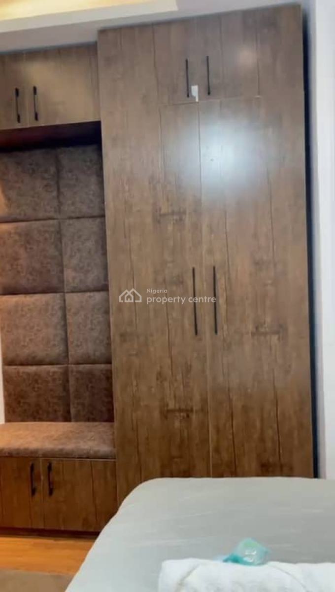 Fully Furnished Serviced 2 Bedroom, Lekki Phase 1, Lekki, Lagos, Flat / Apartment for Rent