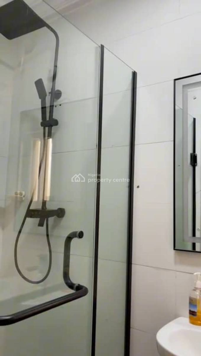 Fully Furnished Serviced 2 Bedroom, Lekki Phase 1, Lekki, Lagos, Flat / Apartment for Rent
