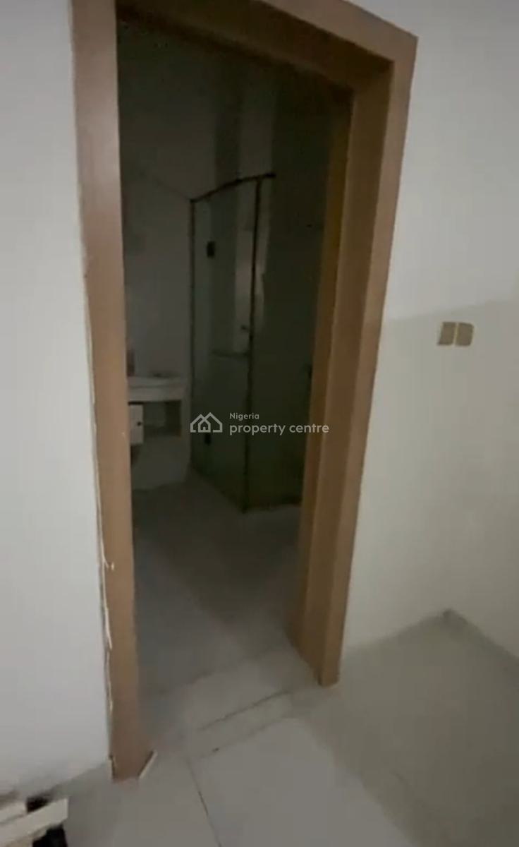 Masters Bedroom with Mini Parlor (upstairs) and  Private Kitchen, Emcel Garden Estate Orchid Road, Lekki, Lagos, Mini Flat (room and Parlour) for Rent