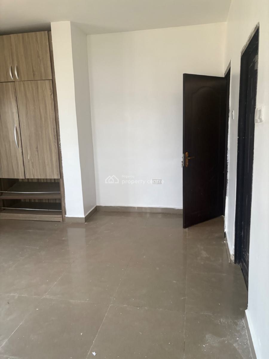 Clean 2 Bedroom Block of Flat, Dawaki, Gwarinpa, Abuja, Flat / Apartment for Rent