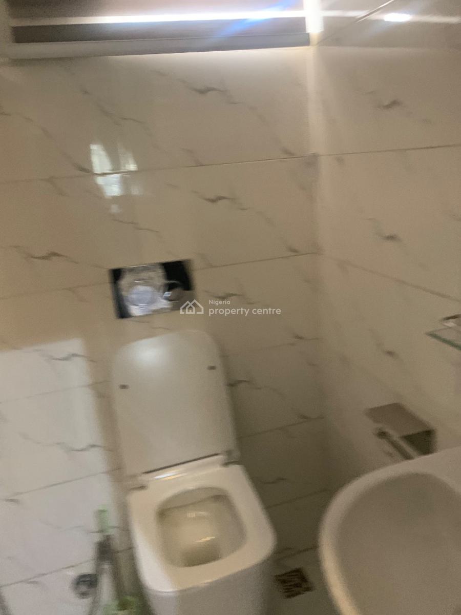 Exquisite 2- Bedroom Apartment, Asokoro District, Abuja, Flat / Apartment for Rent