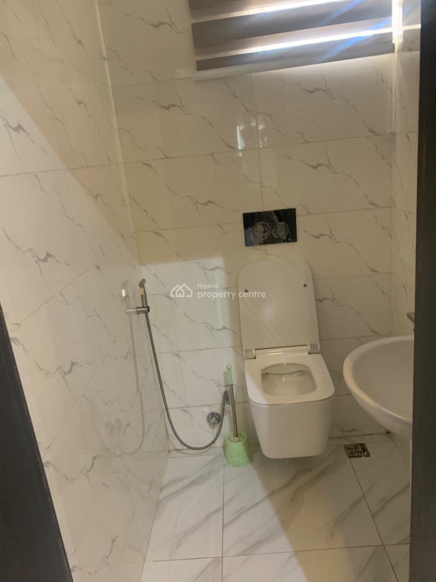 Exquisite 2- Bedroom Apartment, Asokoro District, Abuja, Flat / Apartment for Rent