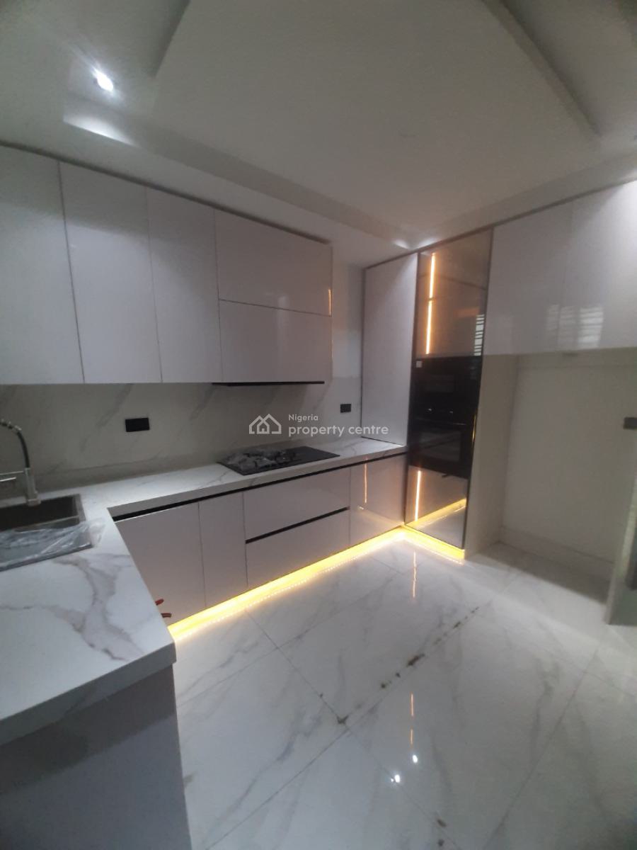 Serviced with 24/7 Power Supply 4 Bedroom En-suite Townhouse. It Comes, Ikoyi, Lagos, Terraced Duplex for Rent