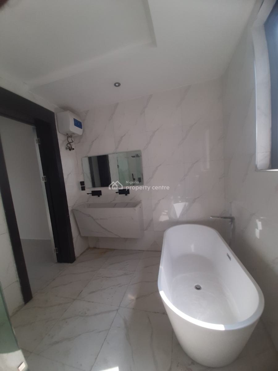 Serviced with 24/7 Power Supply 4 Bedroom En-suite Townhouse. It Comes, Ikoyi, Lagos, Terraced Duplex for Rent