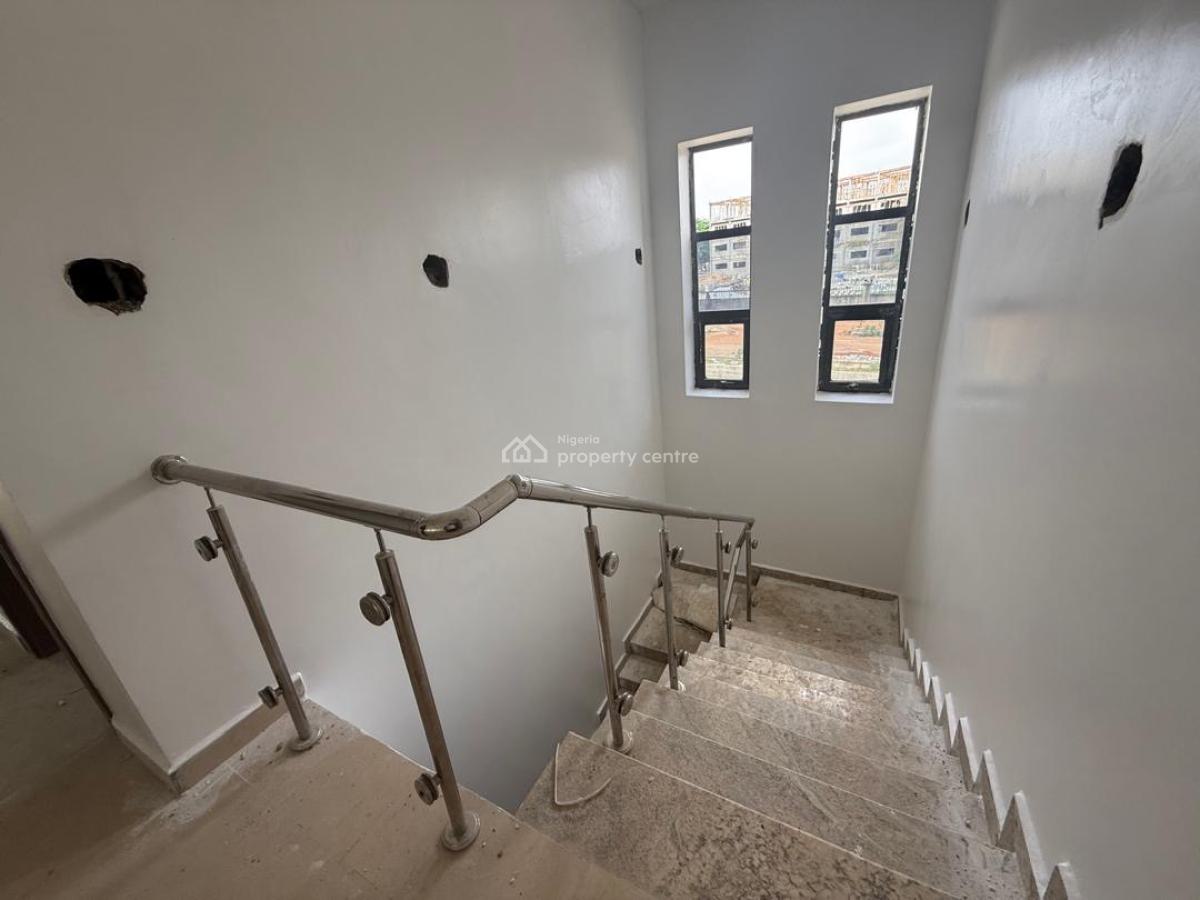 5 Bedroom Detached Duplex with Bq, Jahi, Abuja, Detached Duplex for Sale