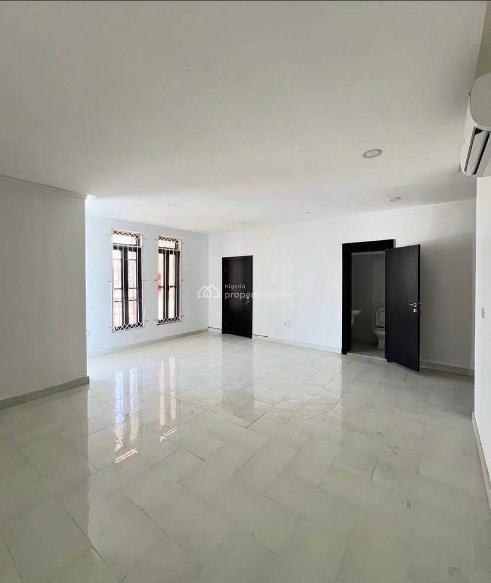 Spacious 2 Bedroom Apartment in a Secured Estate, Victoria Island, Victoria Island (vi), Lagos, Flat / Apartment for Rent