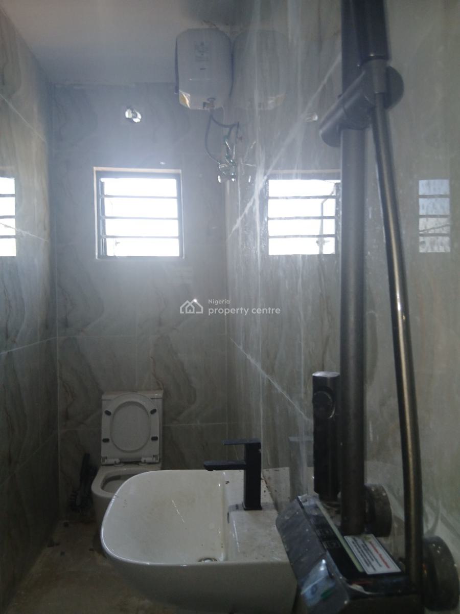 Luxury New 2-bedroom Flats, Yaba, Lagos, Flat / Apartment for Rent