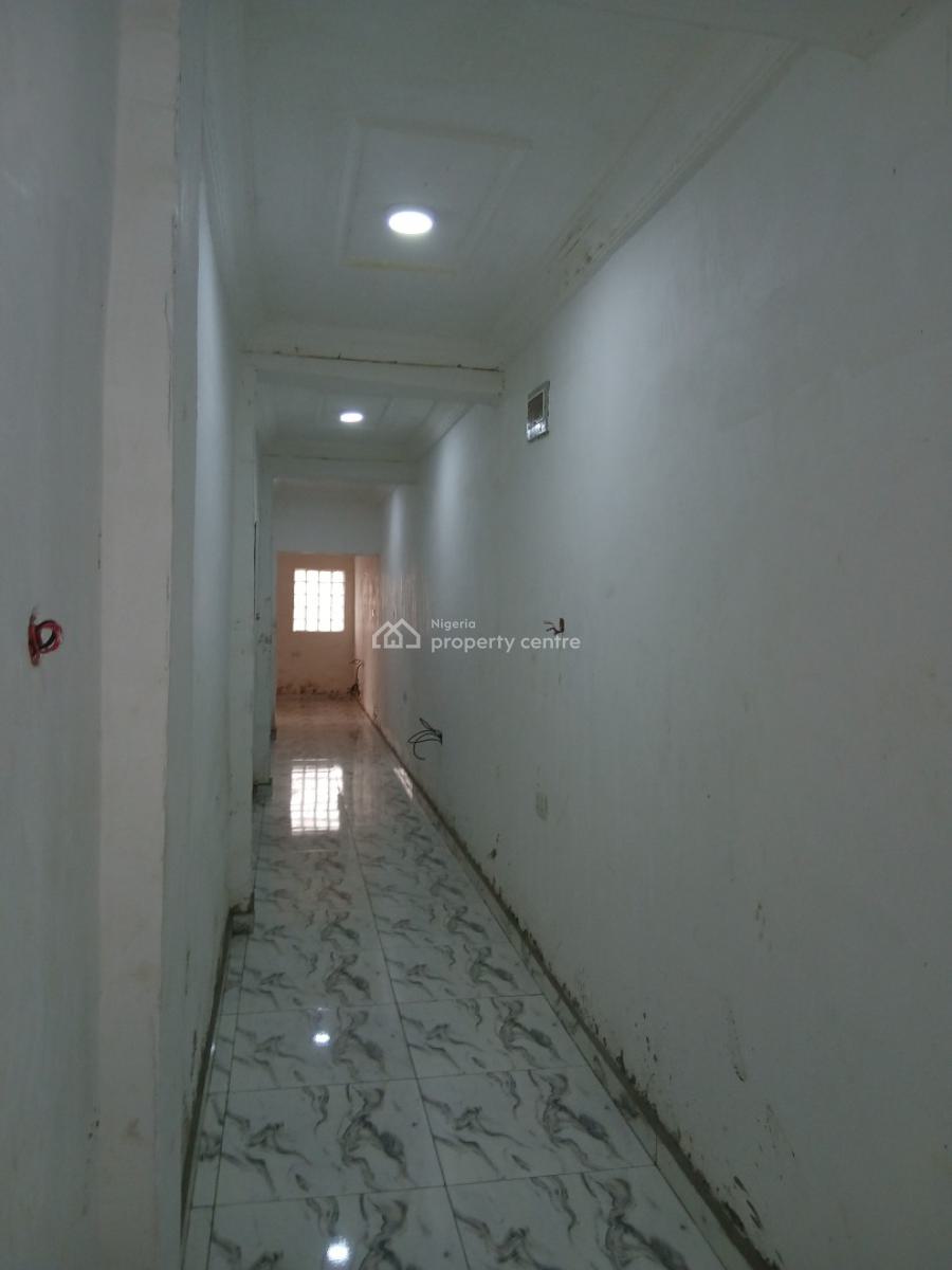 Newly Built Beautiful 2 Bedroom, Yaba, Lagos, Flat / Apartment for Rent