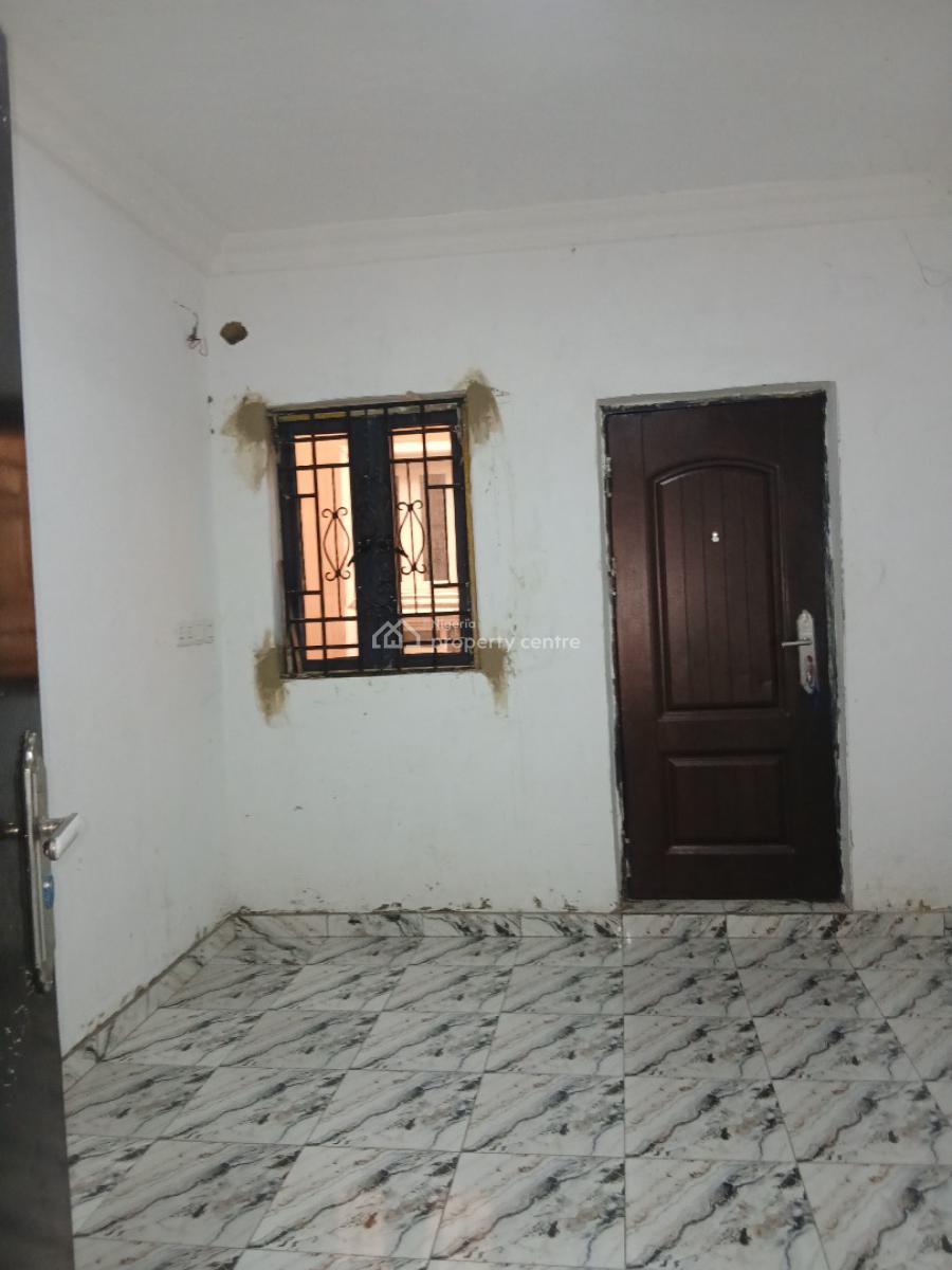Newly Built Beautiful 2 Bedroom, Yaba, Lagos, Flat / Apartment for Rent