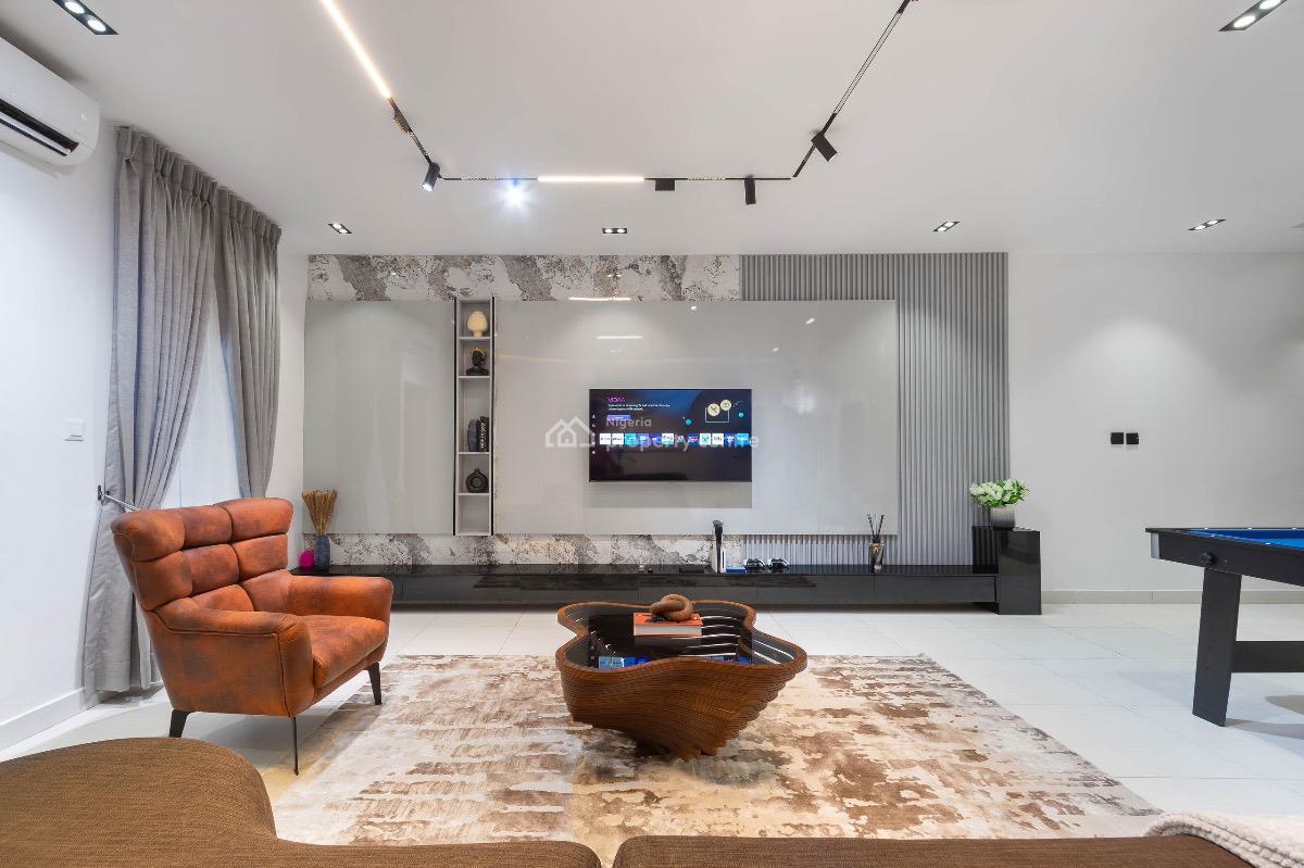 Luxury Two Bedrooms with Snooker, Lekki Phase 1, Lekki, Lagos, Flat / Apartment Short Let
