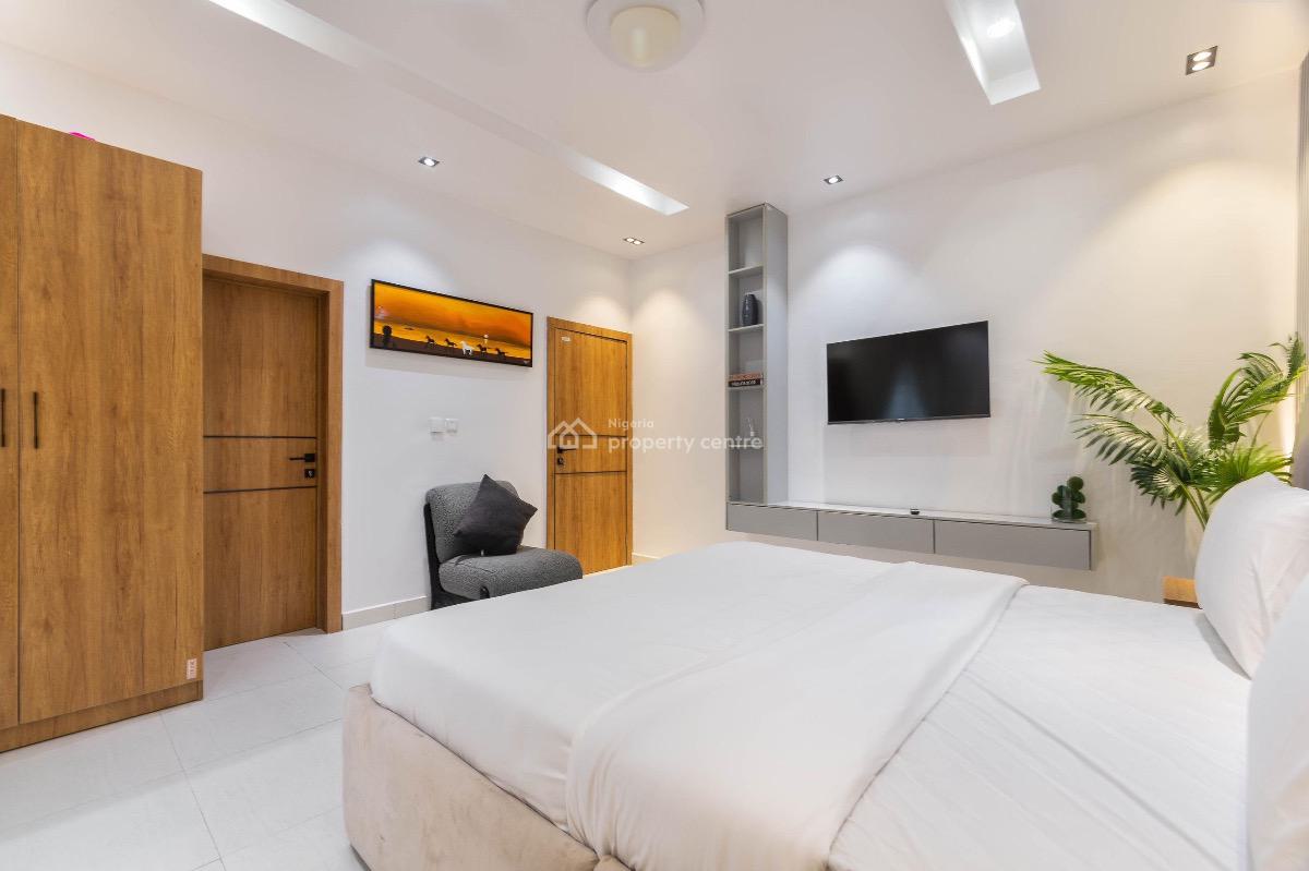 Luxury Two Bedrooms with Snooker, Lekki Phase 1, Lekki, Lagos, Flat / Apartment Short Let