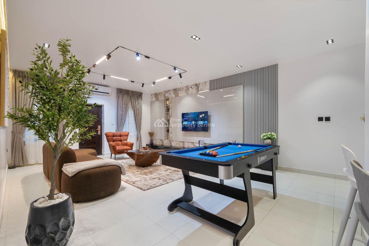 Luxury Two Bedrooms with Snooker, Lekki Phase 1, Lekki, Lagos, Flat / Apartment Short Let