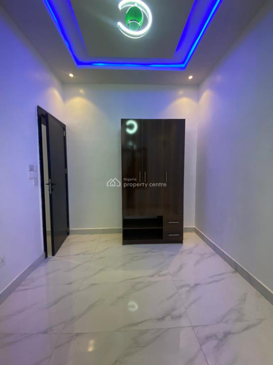 5 Bedroom Semi Detached Duplex with a Room Bq, Daffodil Estate, Lekki, Lagos, Semi-detached Duplex for Sale