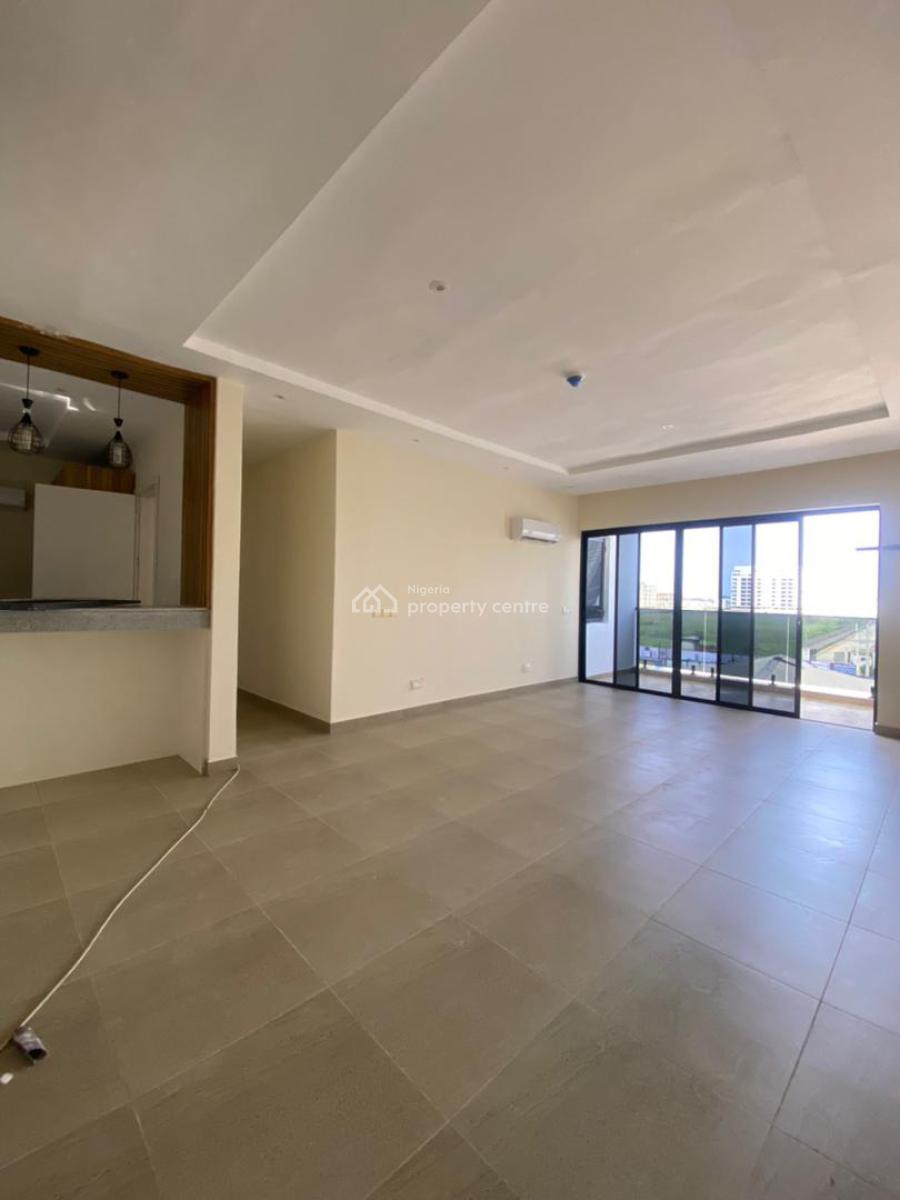 Luxurious 3 Bedroom Apartment with Pool Elevator Gym., Lekki Phase 1, Lekki Phase 1, Lekki, Lagos, Flat / Apartment for Sale