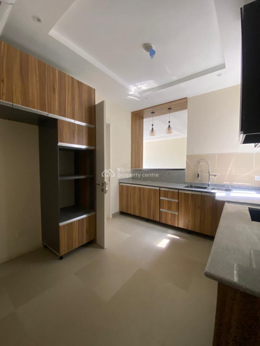 Luxurious 3 Bedroom Apartment with Pool Elevator Gym., Lekki Phase 1, Lekki Phase 1, Lekki, Lagos, Flat / Apartment for Sale