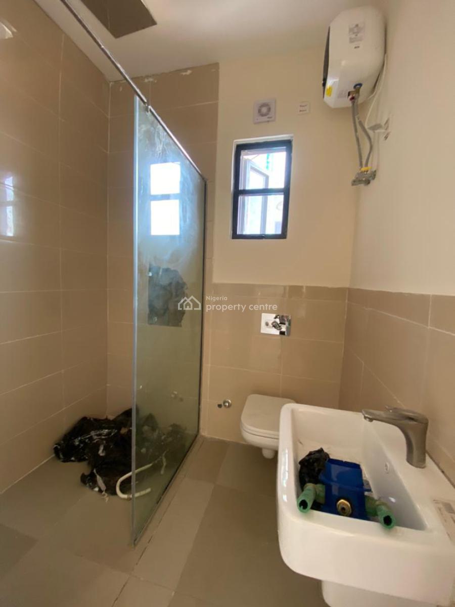 Luxurious 3 Bedroom Apartment with Pool Elevator Gym., Lekki Phase 1, Lekki Phase 1, Lekki, Lagos, Flat / Apartment for Sale