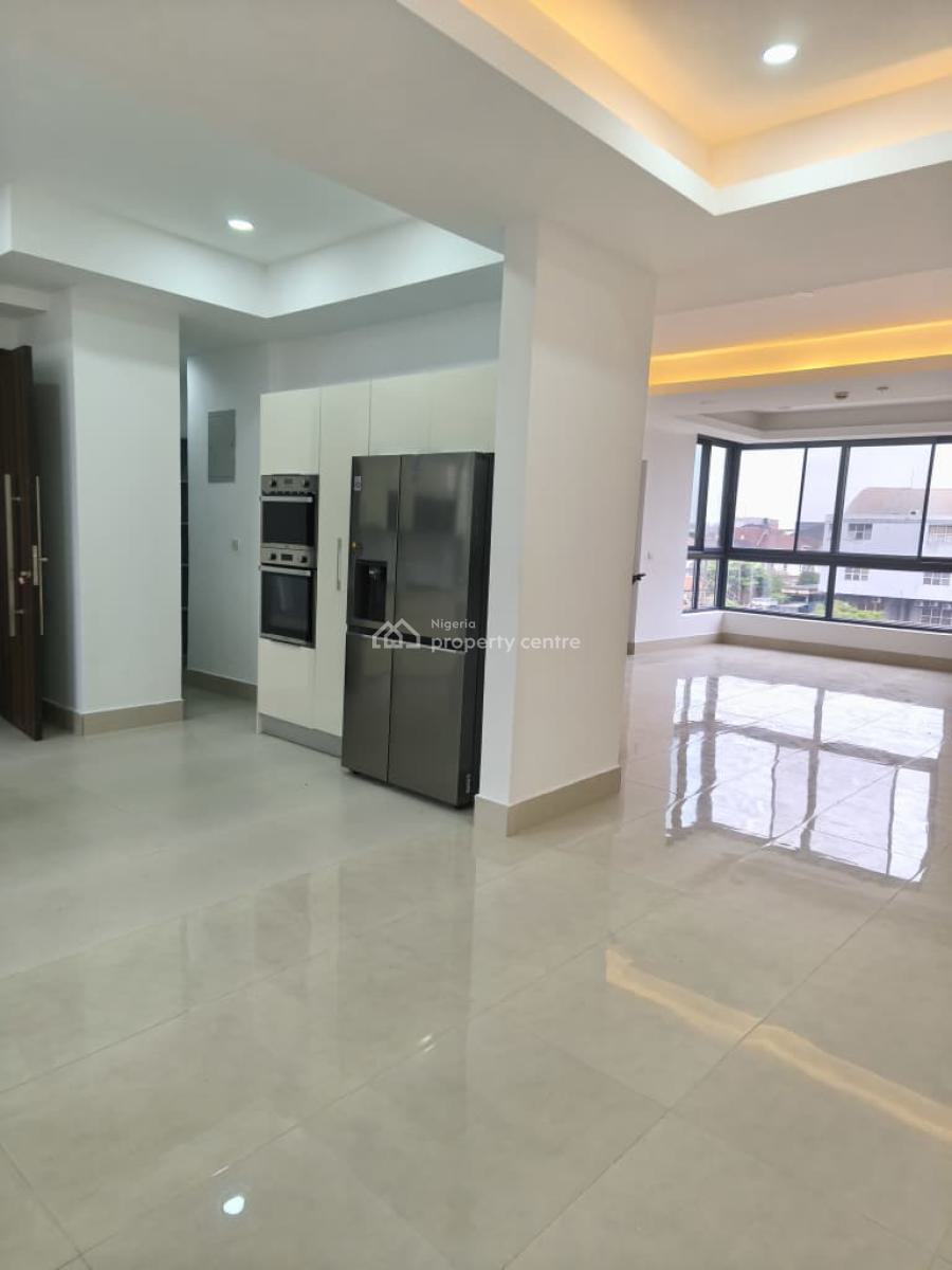 Luxury 3 Bedroom Apartment with Bq, Off Admiralty Way, Lekki Phase 1, Lekki, Lagos, Flat / Apartment for Rent
