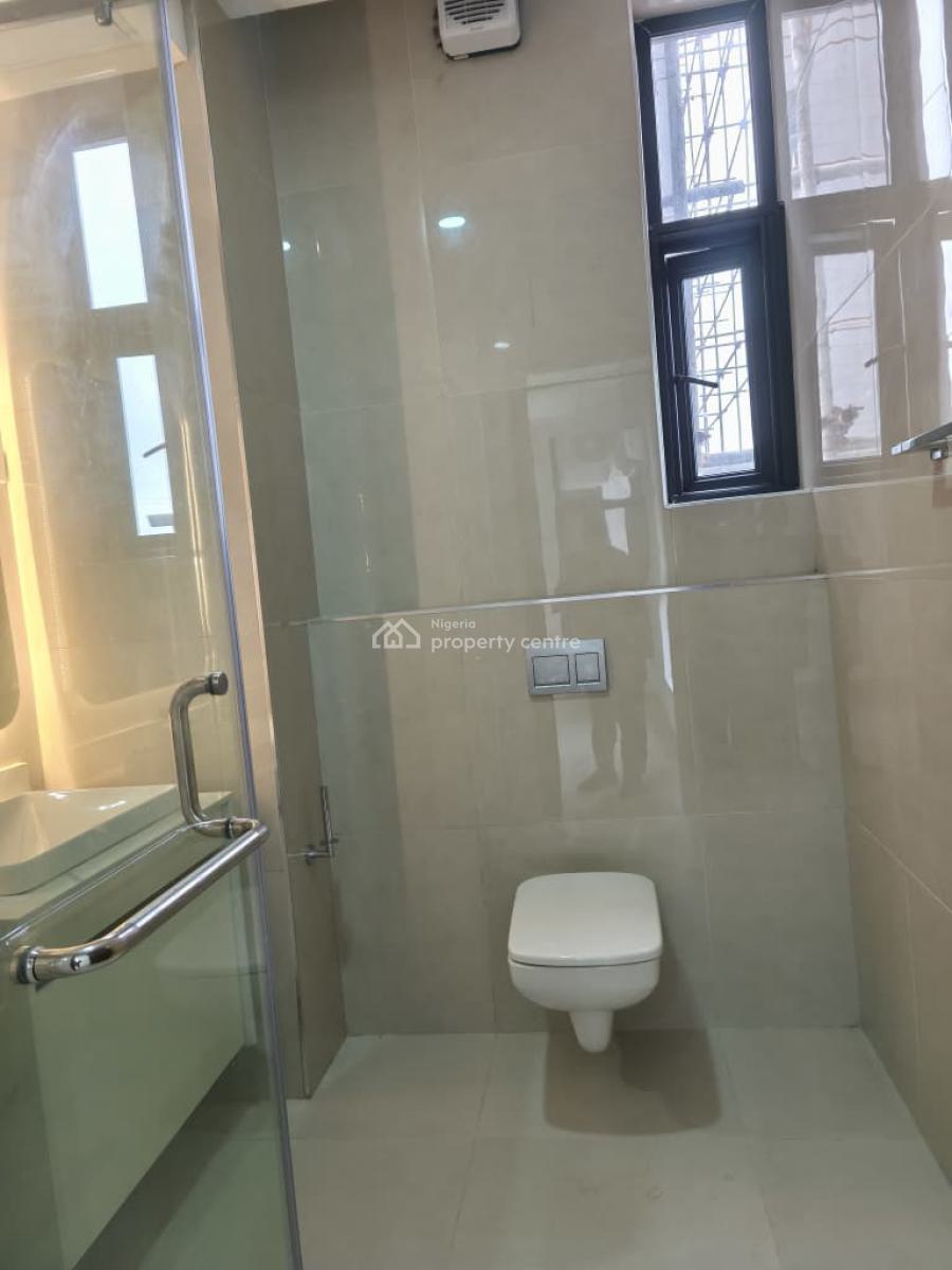 Luxury 3 Bedroom Apartment with Bq, Off Admiralty Way, Lekki Phase 1, Lekki, Lagos, Flat / Apartment for Rent