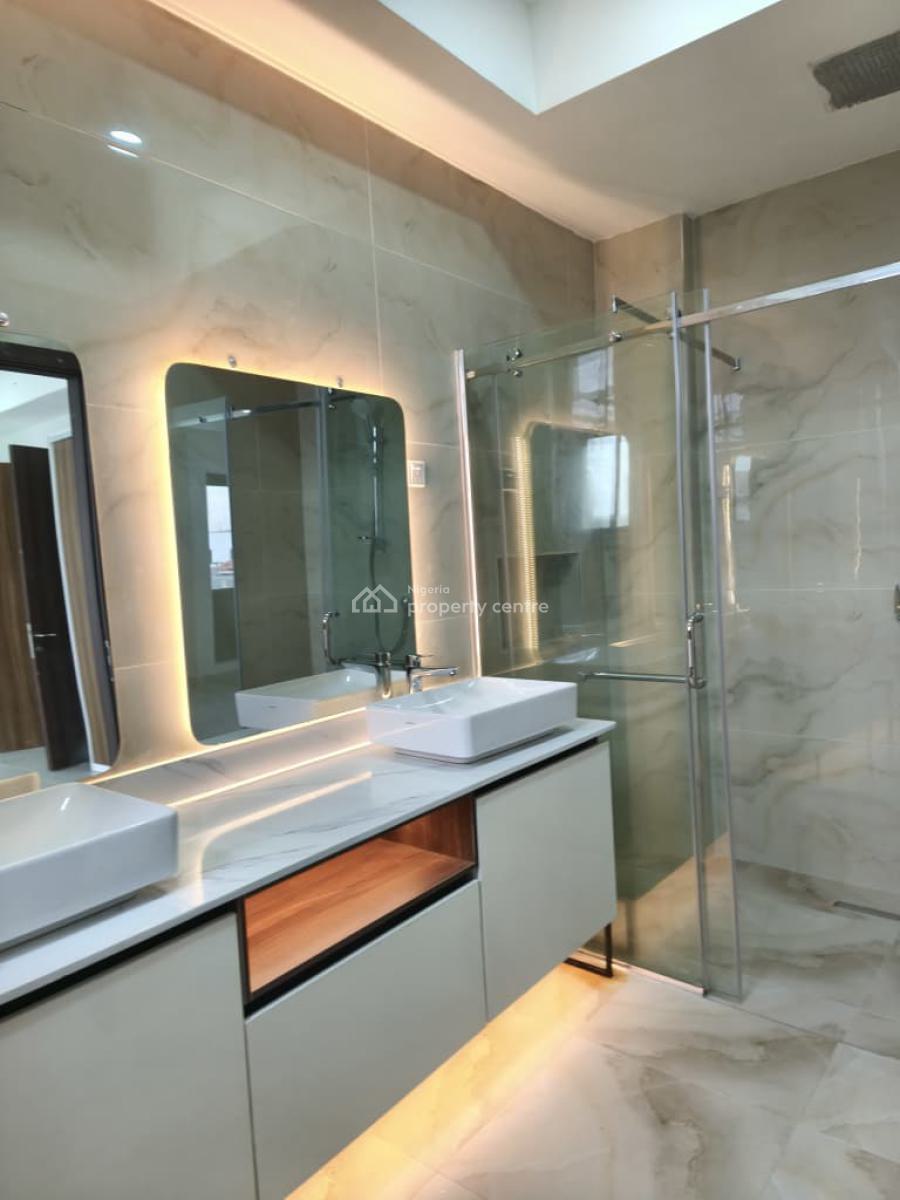 Luxury 3 Bedroom Apartment with Bq, Off Admiralty Way, Lekki Phase 1, Lekki, Lagos, Flat / Apartment for Rent
