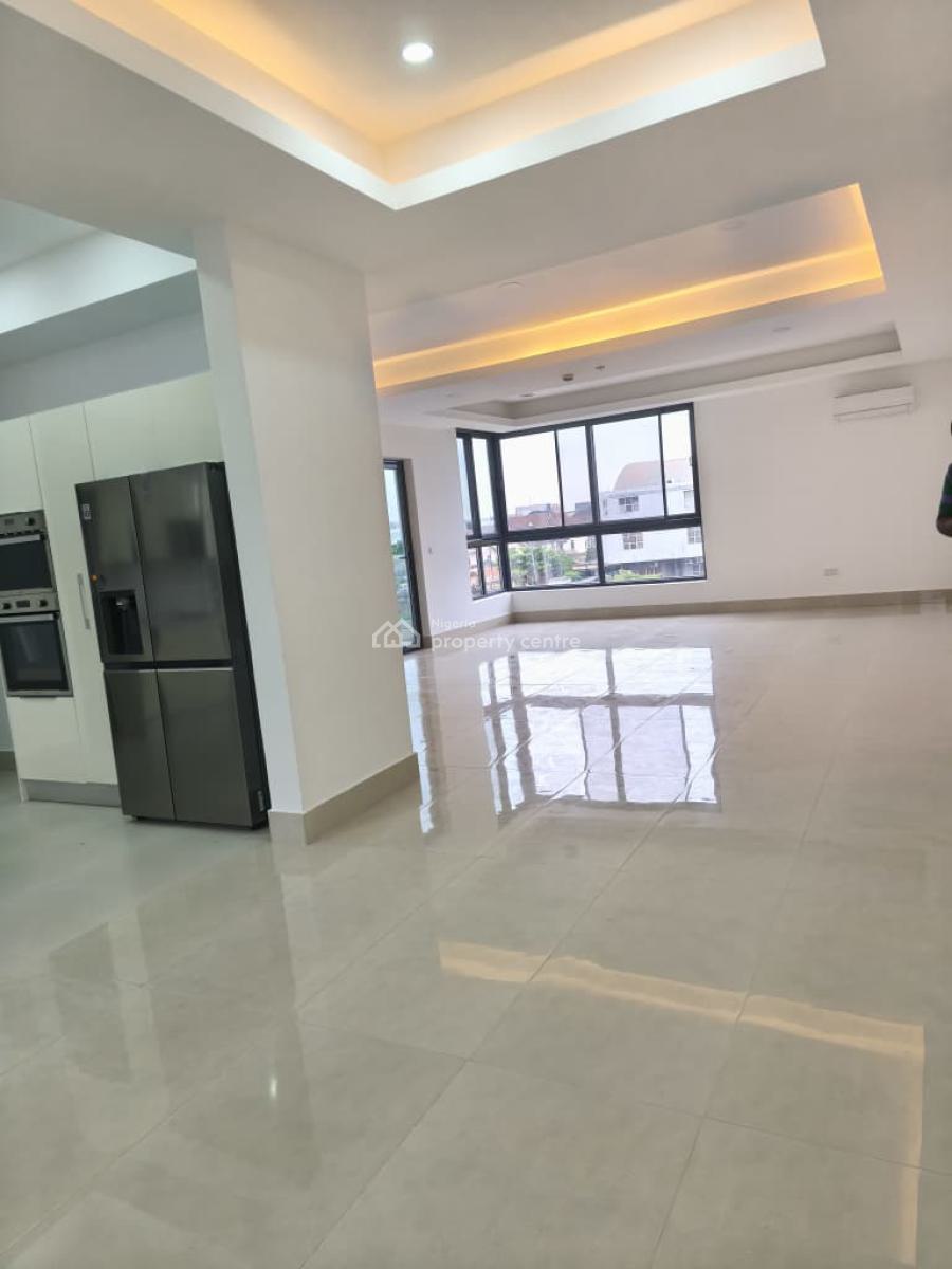 Luxury 3 Bedroom Apartment with Bq, Off Admiralty Way, Lekki Phase 1, Lekki, Lagos, Flat / Apartment for Rent