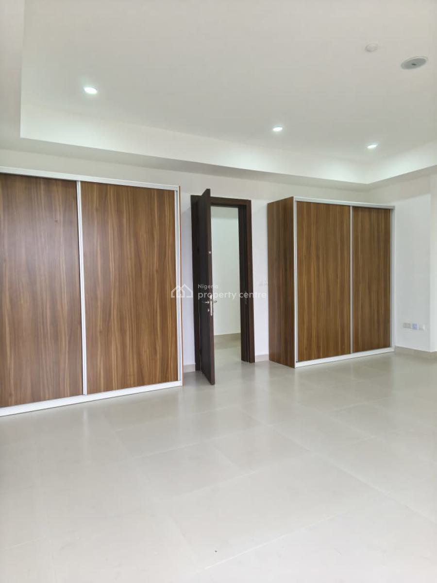 Luxury 3 Bedroom Apartment with Bq, Off Admiralty Way, Lekki Phase 1, Lekki, Lagos, Flat / Apartment for Rent