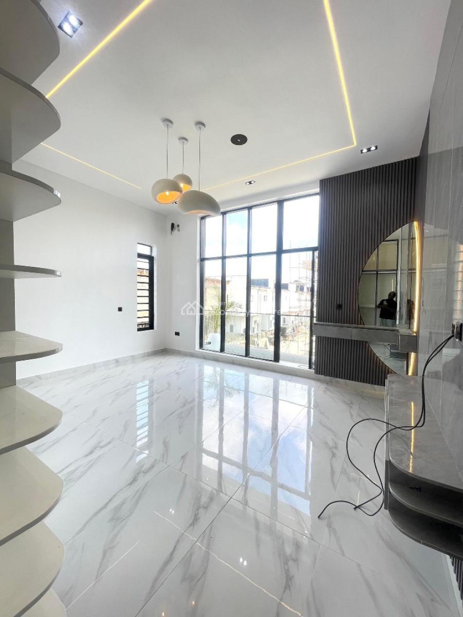 The Exclusive 5 Bedroom Fully Detached Duplex with Bq, Ajah, Lagos, Detached Duplex for Sale