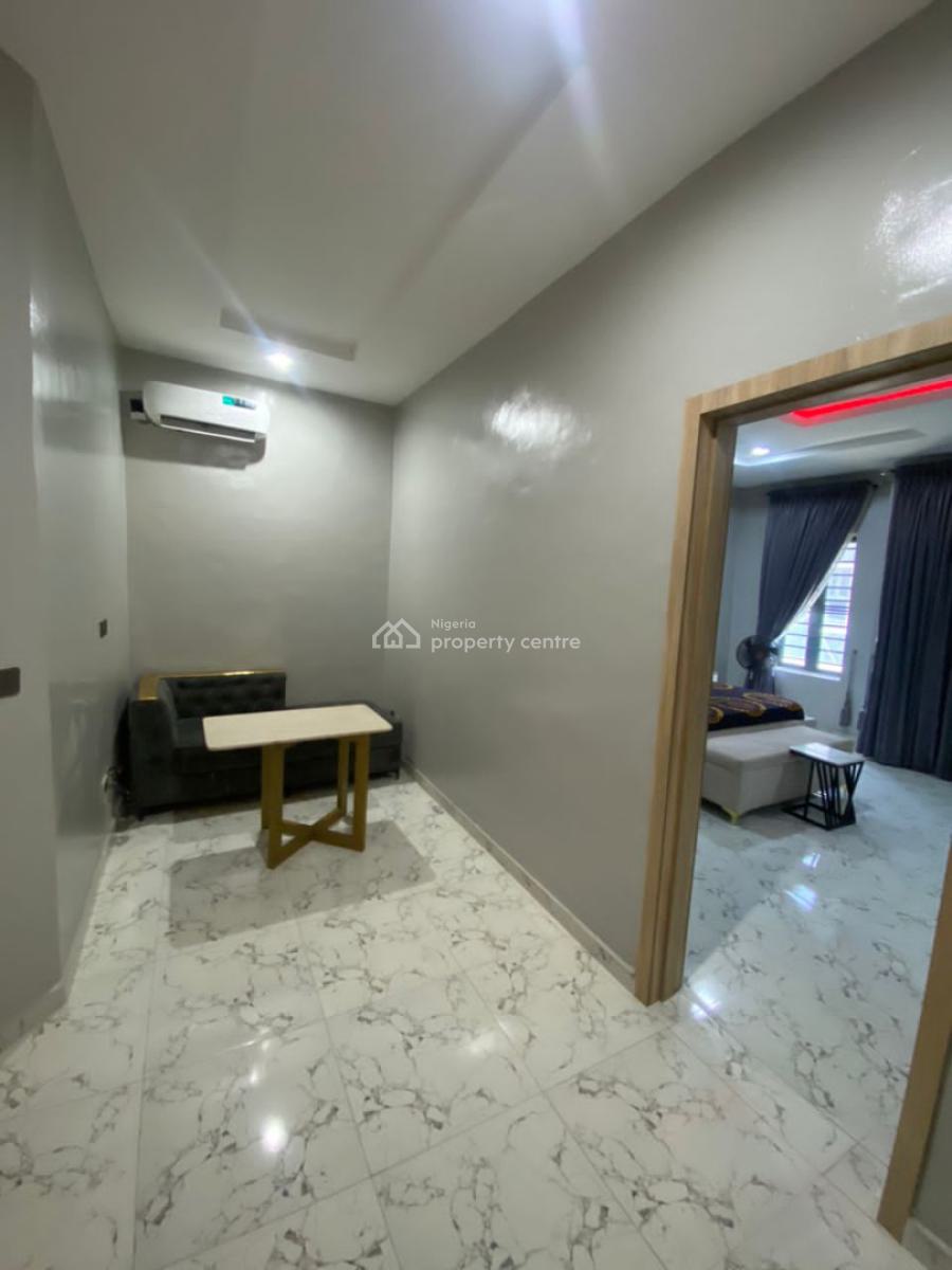 Luxury Furnished Miniflat Master Bedroom, Orchid, Lekki Phase 2, Lekki, Lagos, Mini Flat (room and Parlour) for Rent