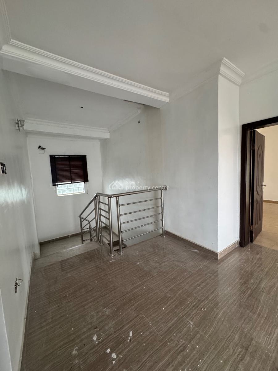 Spacious 1 Bedroom Self Contain Only to Share Kitchen, Opposite Emerald Estate, Mobil Road Estate, Ilaje Ajah Lagos, Ilaje, Ajah, Lagos, Self Contain (single Rooms) for Rent