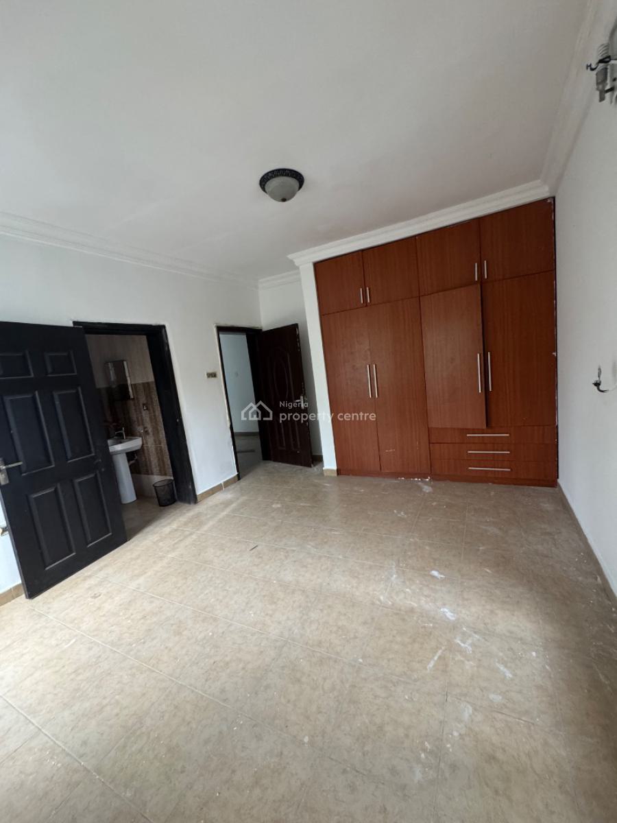 Spacious 1 Bedroom Self Contain Only to Share Kitchen, Opposite Emerald Estate, Mobil Road Estate, Ilaje Ajah Lagos, Ilaje, Ajah, Lagos, Self Contain (single Rooms) for Rent