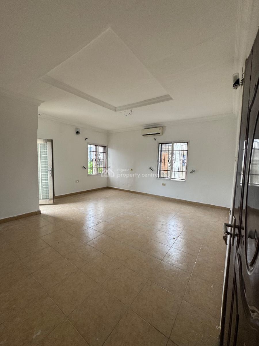 Spacious Master Bedroom with Balcony to Share Kitchen Only, Opposite Emerald Estate, Mobil Road Ilaje Ajah Lagos, Ilaje, Ajah, Lagos, Self Contain (single Rooms) for Rent