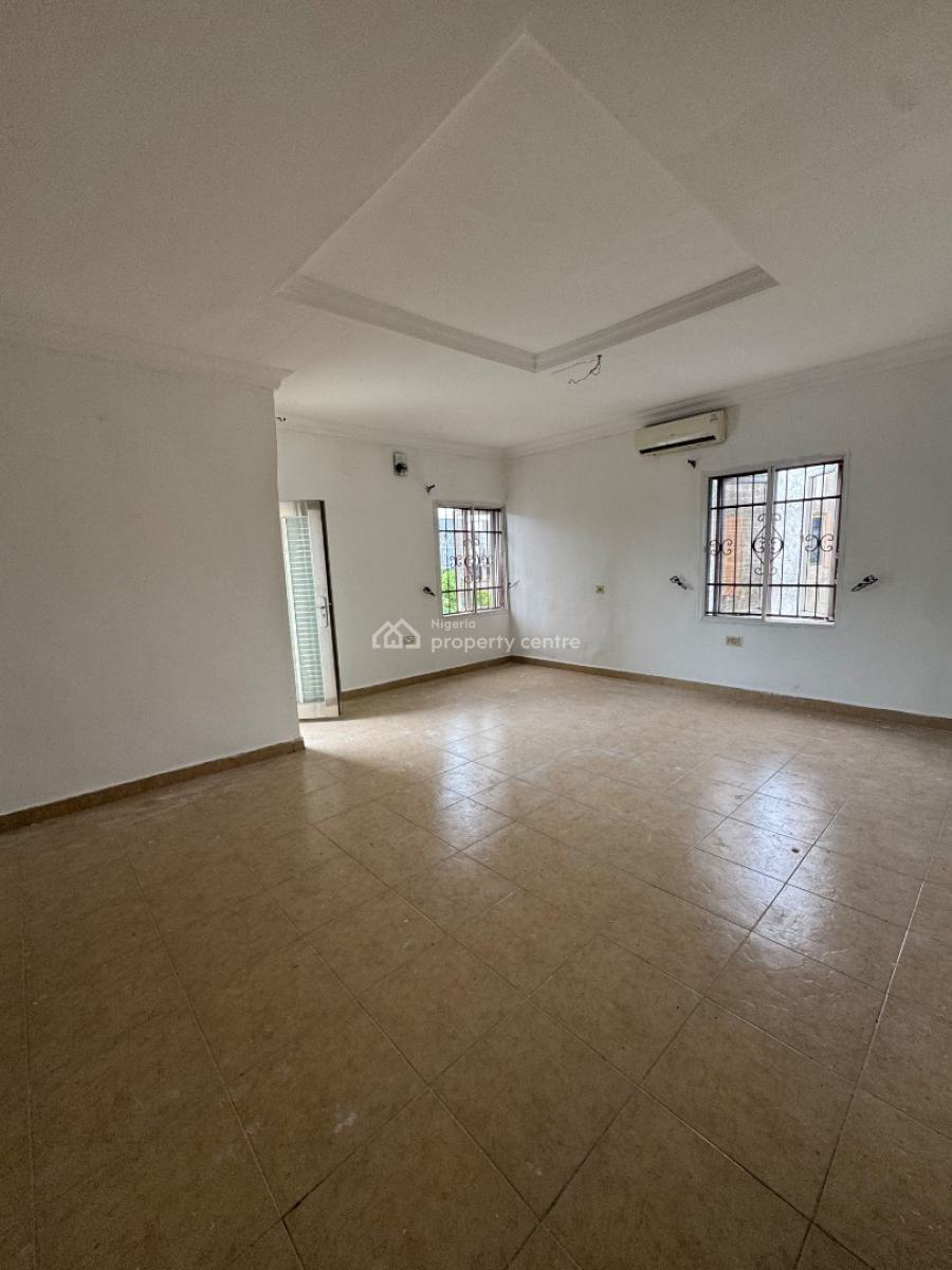 Spacious Master Bedroom with Balcony to Share Kitchen Only, Opposite Emerald Estate, Mobil Road Ilaje Ajah Lagos, Ilaje, Ajah, Lagos, Self Contain (single Rooms) for Rent