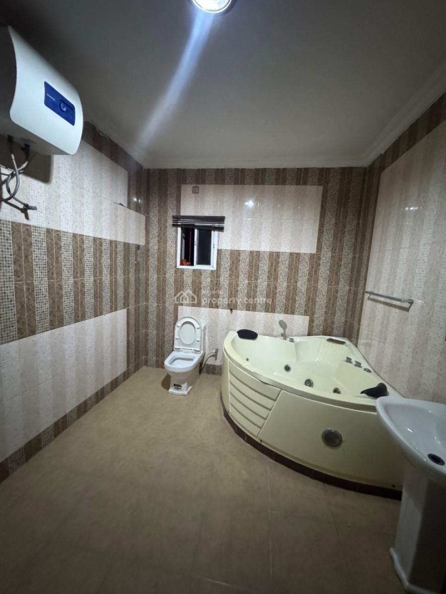 Spacious Master Bedroom with Balcony to Share Kitchen Only, Opposite Emerald Estate, Mobil Road Ilaje Ajah Lagos, Ilaje, Ajah, Lagos, Self Contain (single Rooms) for Rent