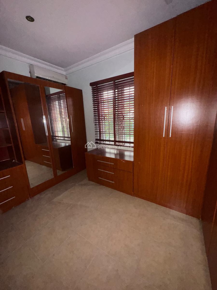 Spacious Master Bedroom with Balcony to Share Kitchen Only, Opposite Emerald Estate, Mobil Road Ilaje Ajah Lagos, Ilaje, Ajah, Lagos, Self Contain (single Rooms) for Rent
