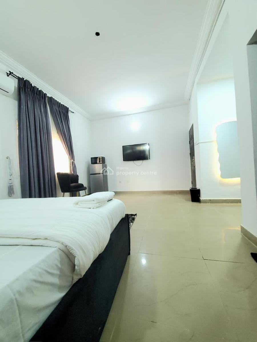 Hoolio_apartment Gaduwa Silver One Room Apartment, Total Cooperative Estate, Gaduwa, Abuja, Flat / Apartment Short Let