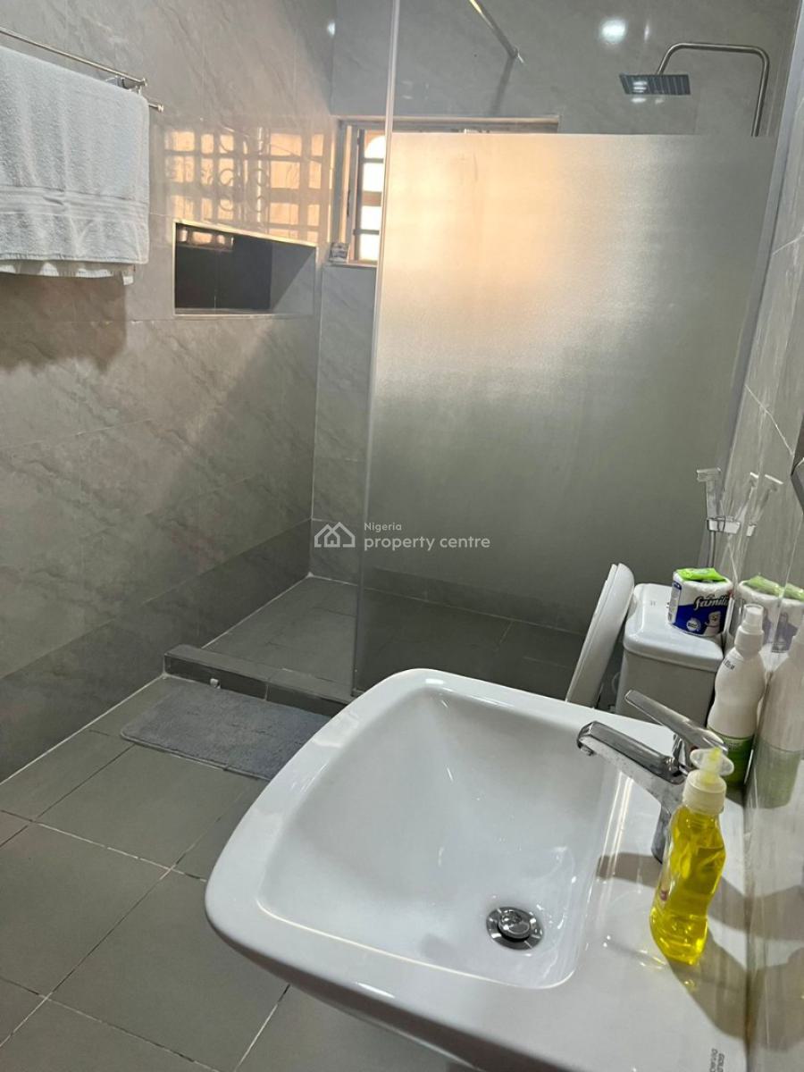 Hoolio_apartment Ibeto Spain One Bedroom Apartment, Tunde Ogbeha Street, Gudu, Abuja, Flat / Apartment Short Let